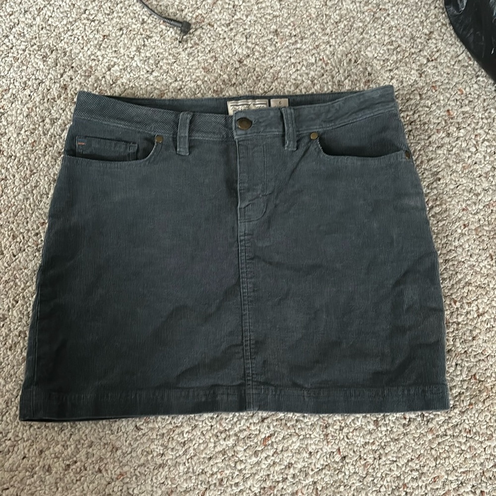 Patagonia corduroy skirt